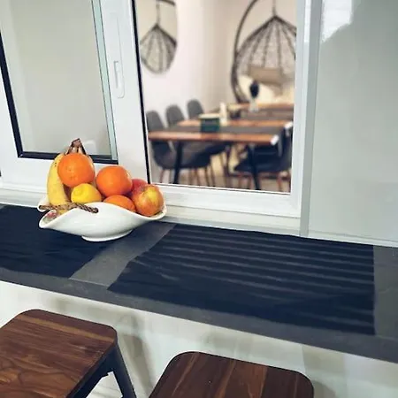 Minimal 3br In