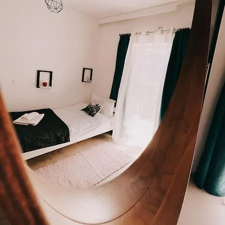 Apartment Minimal 3br In