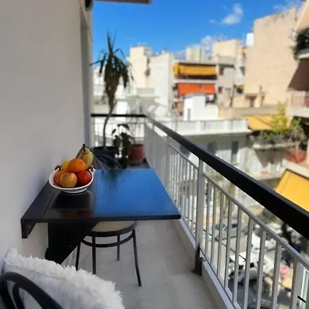 Minimal 3br In Apartment Athens